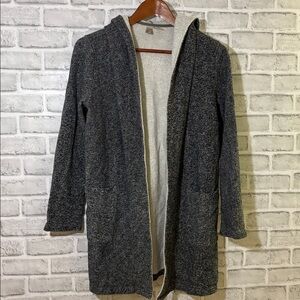Forever 21 Women’s Hoodie Cardigan, Medium​​​ charcoal, gray fleece inside